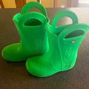 Crocs Rainboots Little Kid size 13